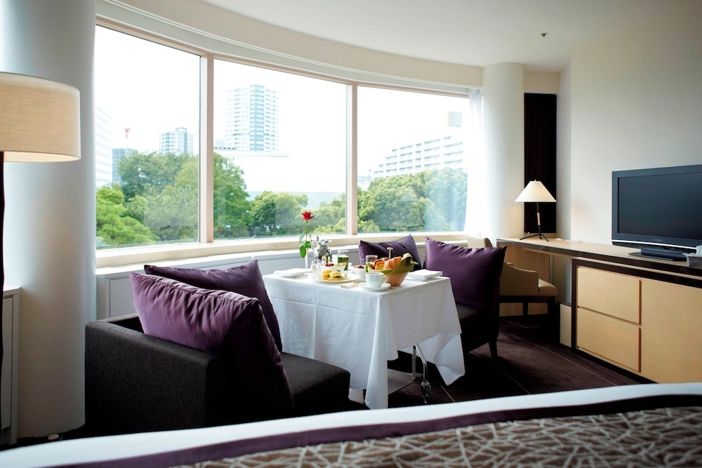 숙박 시설 내 편의 시설/서비스