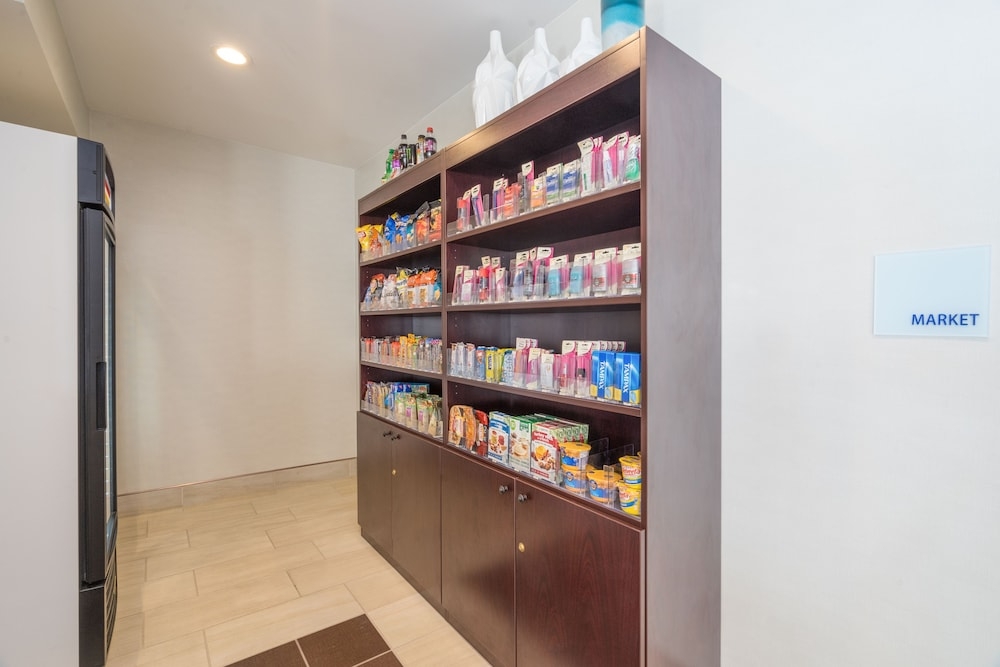 숙박 시설 내 편의 시설/서비스