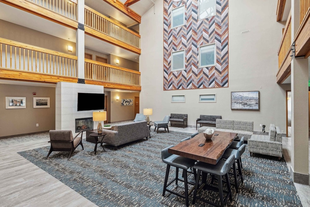 로비 좌석 공간