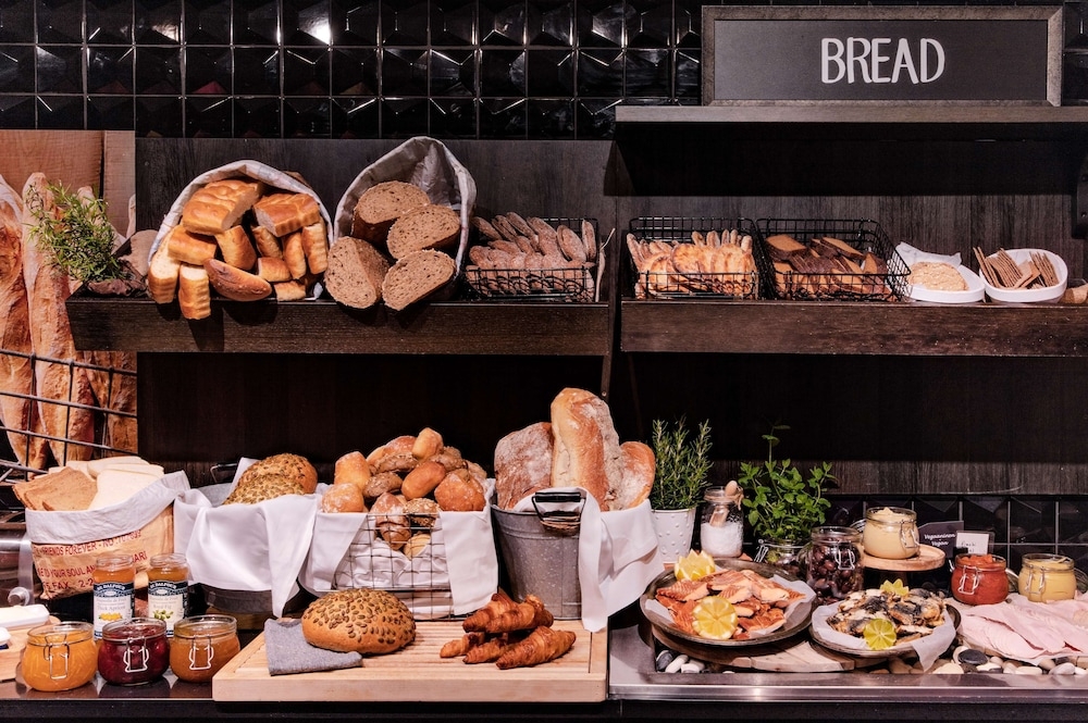 뷔페 아침 식사