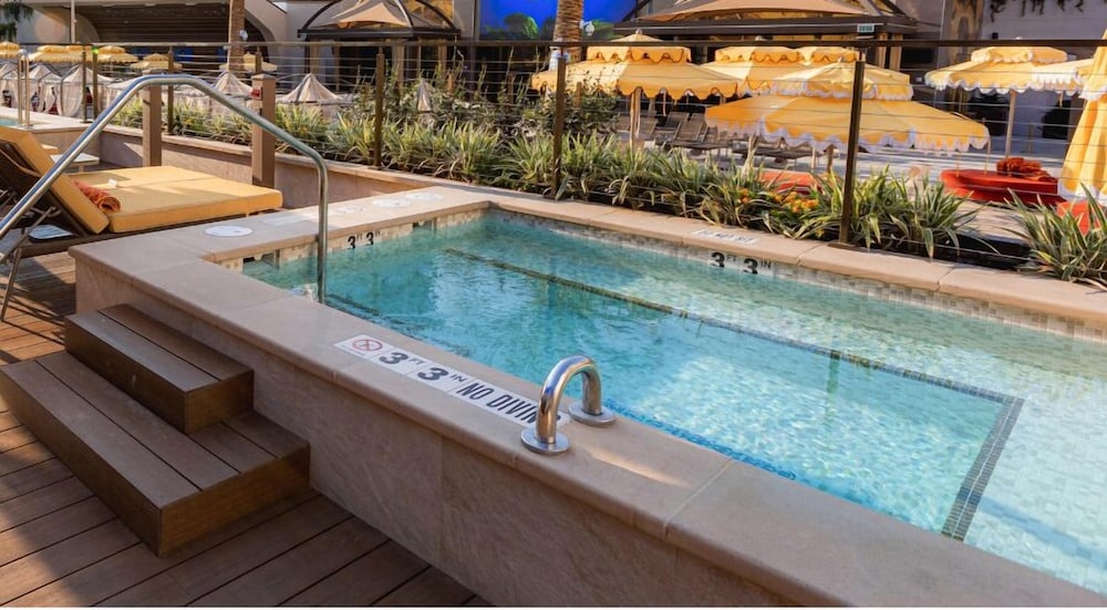 야외 스파 욕조