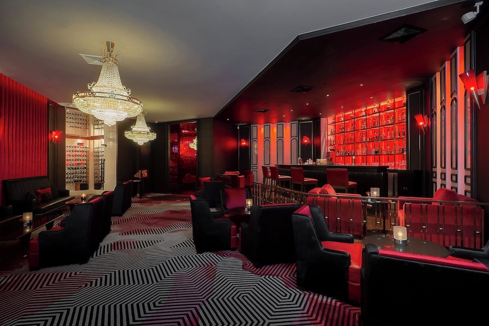 바(숙박 시설 내)