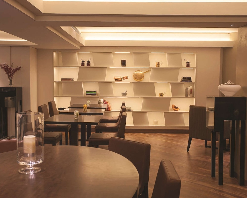 바(숙박 시설 내)