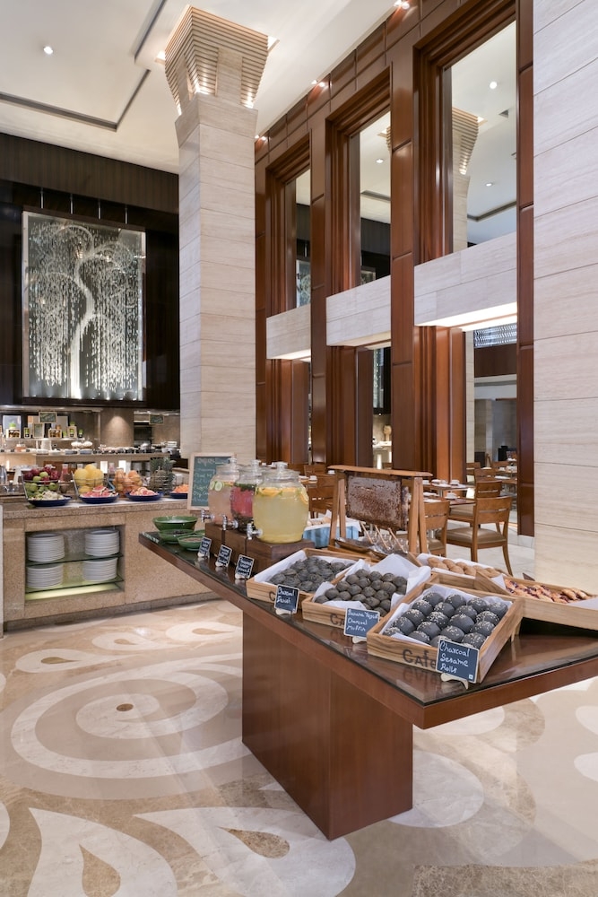 뷔페 아침 식사