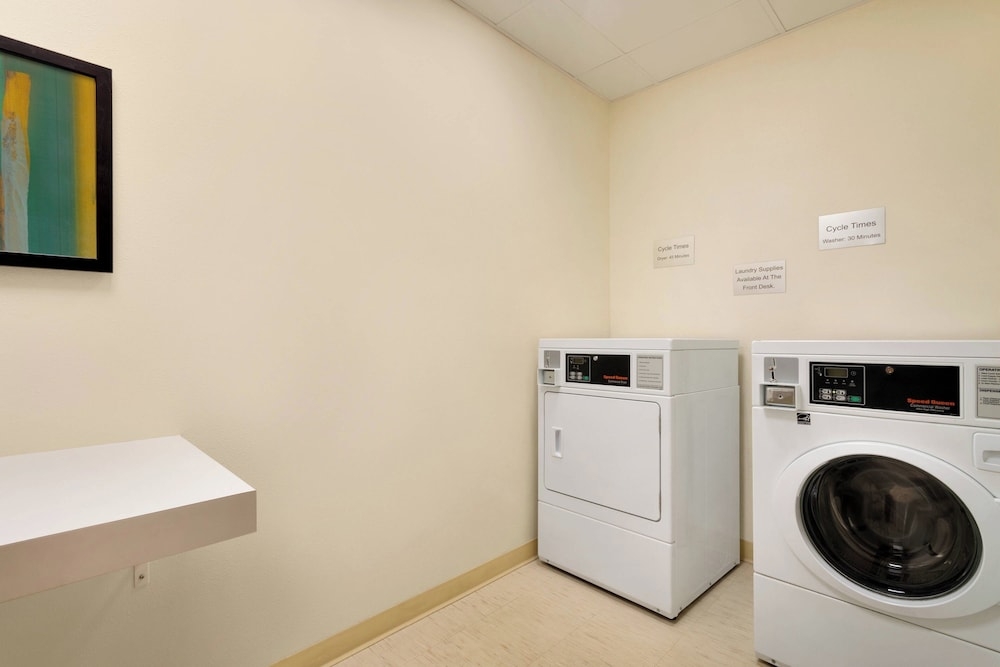 숙박 시설 내 편의 시설/서비스