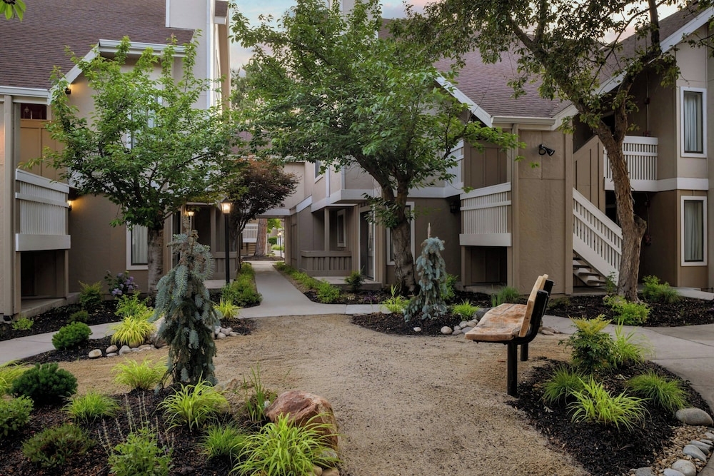 숙박 시설의 전망