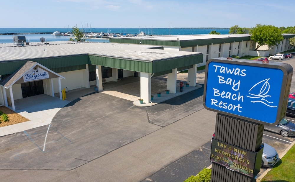 숙박 시설 정면