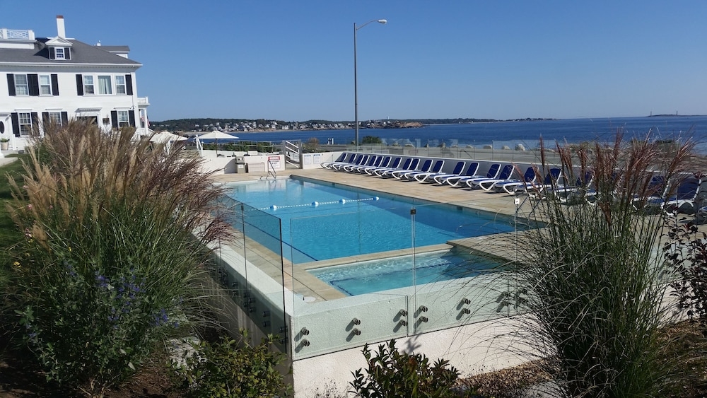 숙박 시설 구내