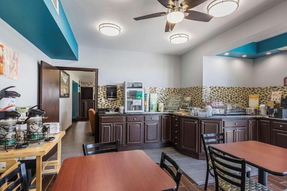 뷔페 아침 식사