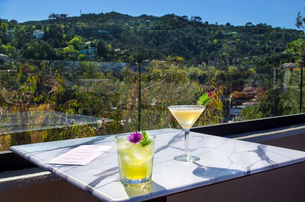 바(숙박 시설 내)