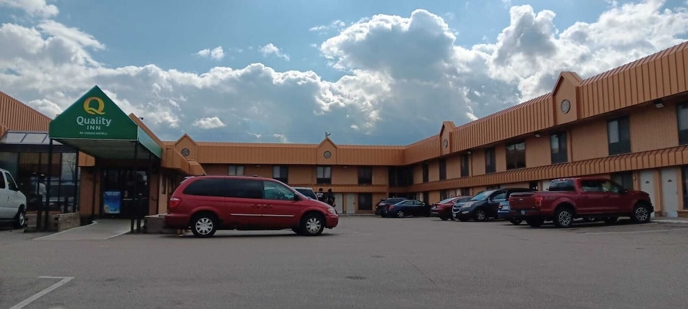 숙박 시설 정면