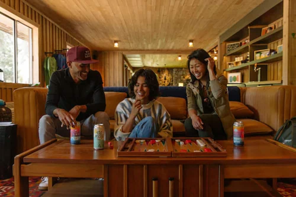 로비 좌석 공간