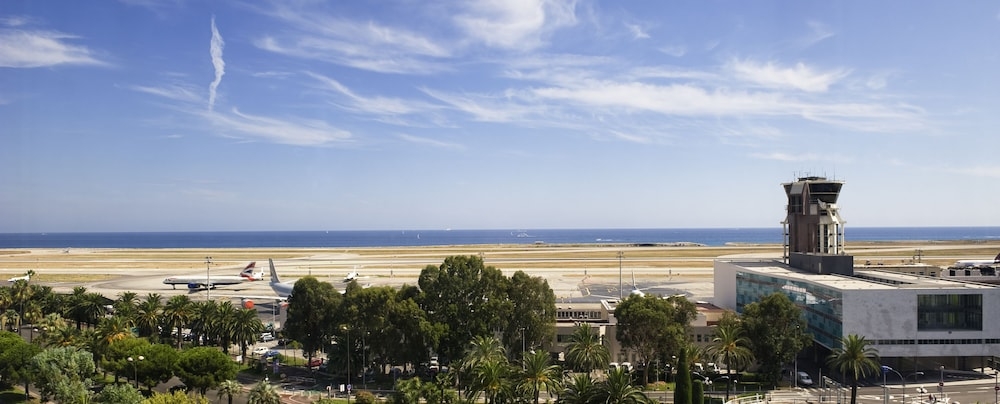 숙박 시설의 전망