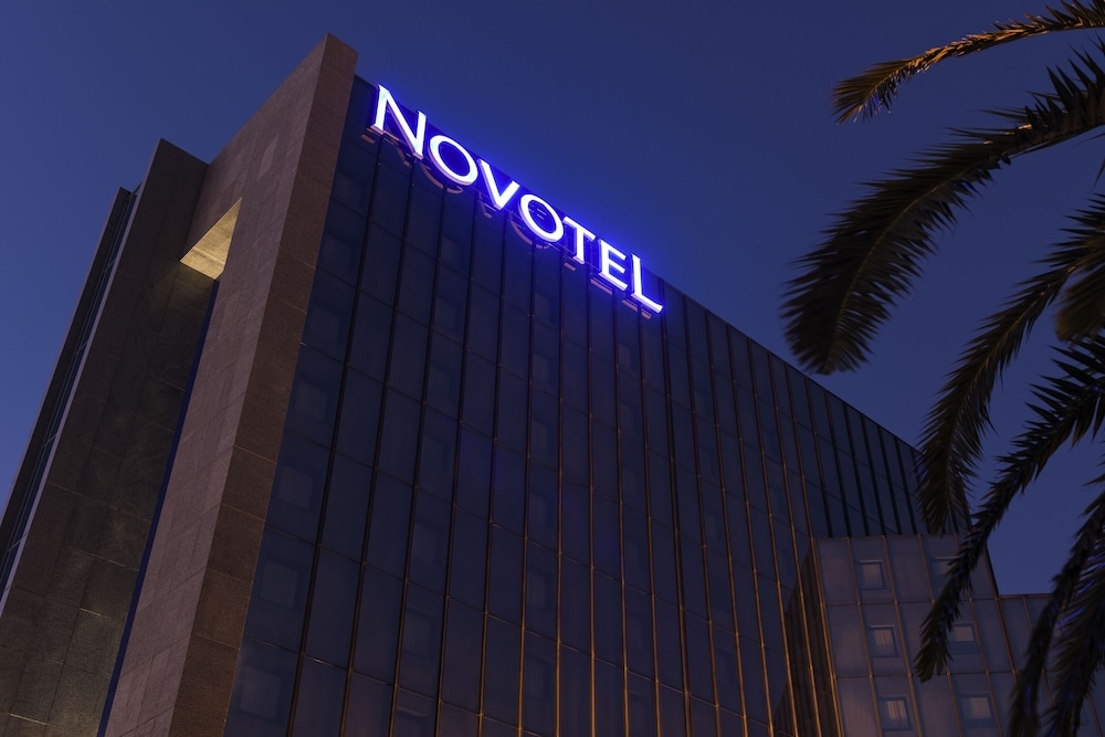 숙박 시설 정면