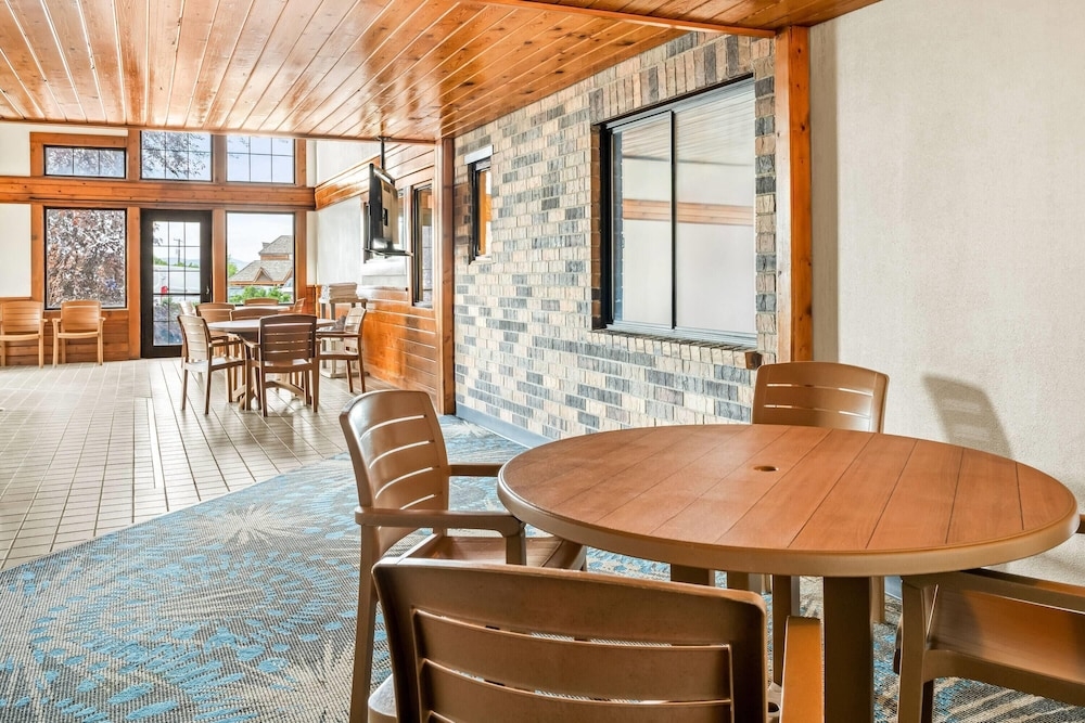 숙박 시설 내 편의 시설/서비스