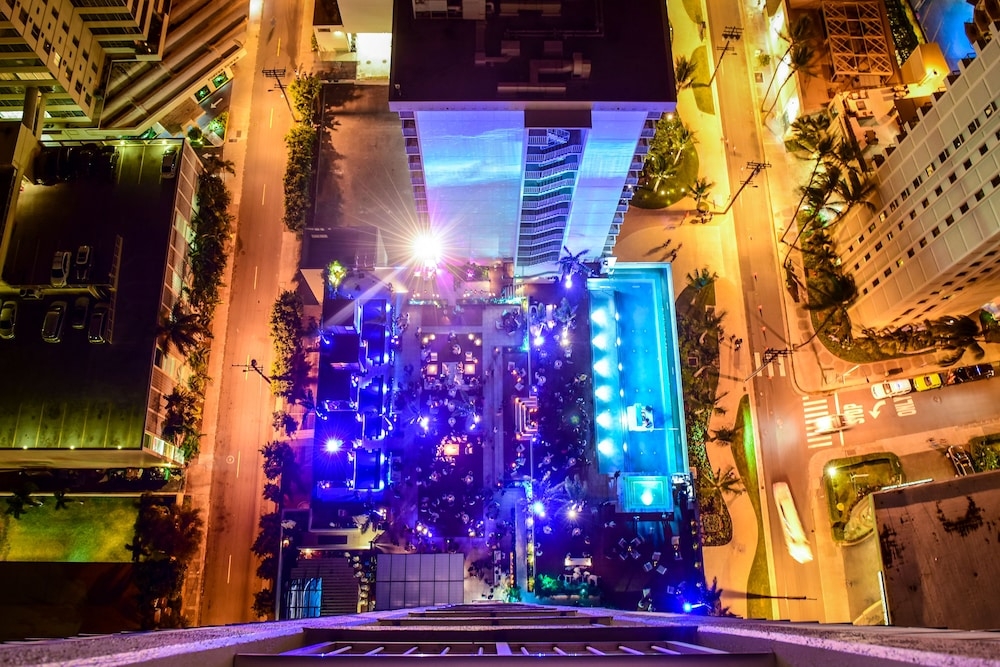 숙박 시설의 전망