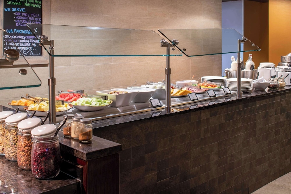 뷔페 아침 식사