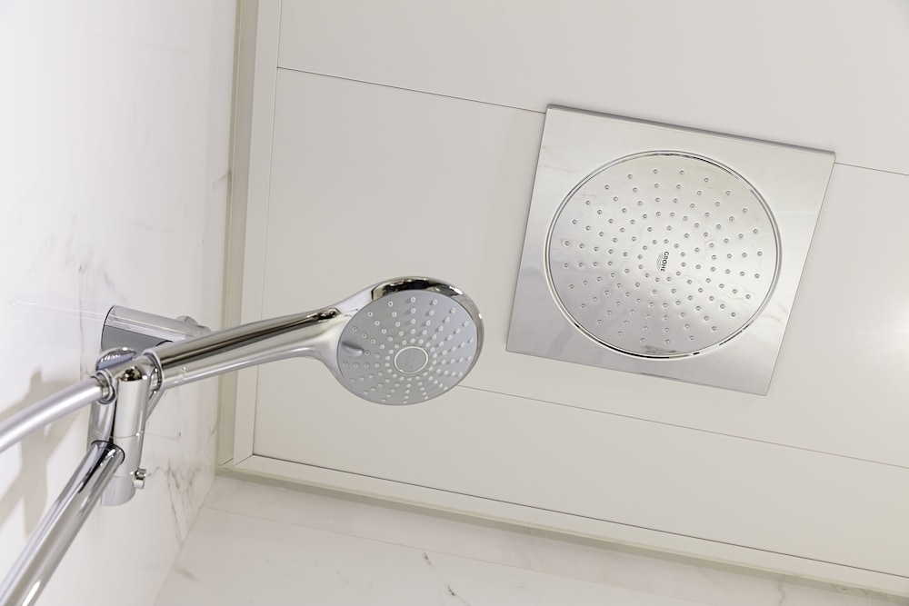 욕실 샤워