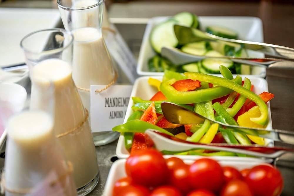 뷔페 아침 식사