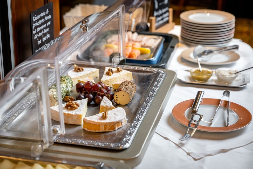 뷔페 아침 식사