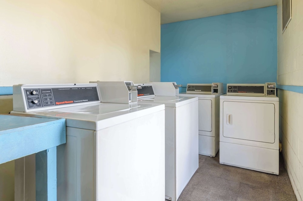 숙박 시설 내 편의 시설/서비스