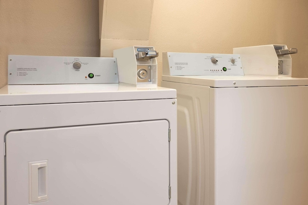 숙박 시설 내 편의 시설/서비스