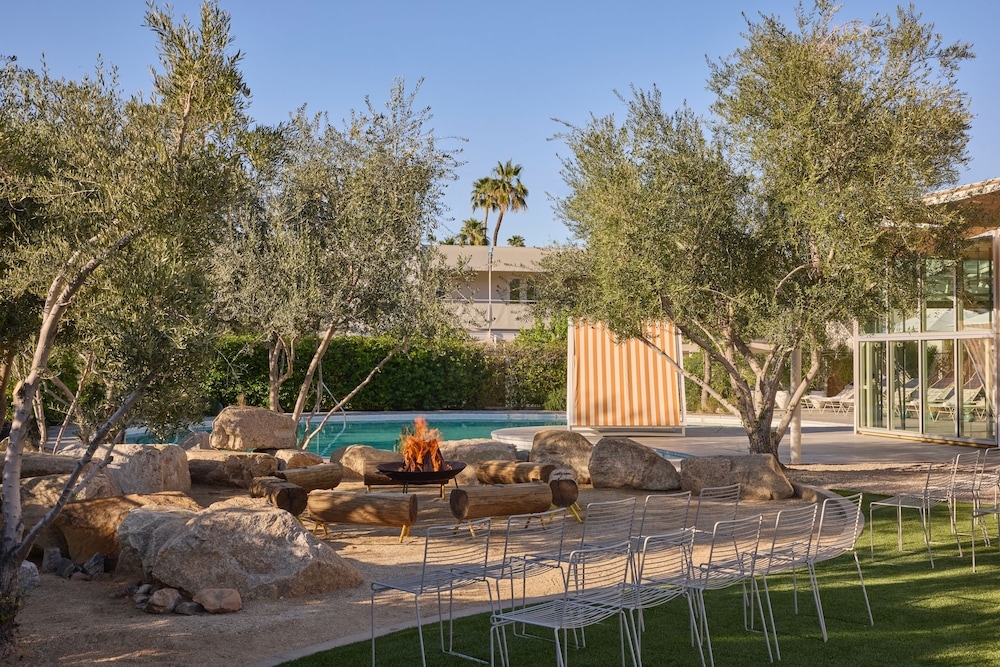 야외 연회 공간