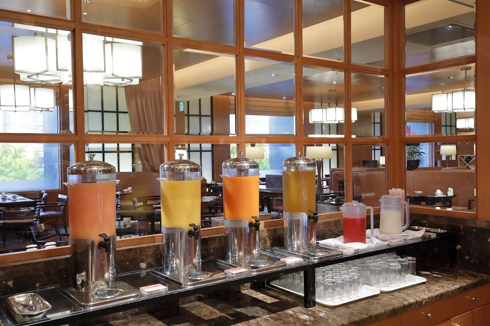 뷔페 아침 식사