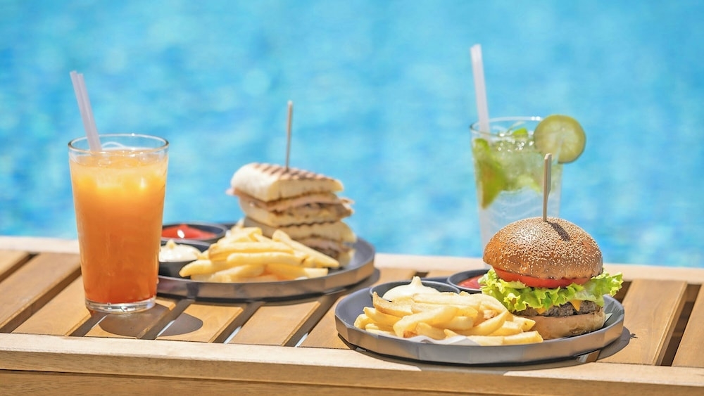 실내/야외 수영장