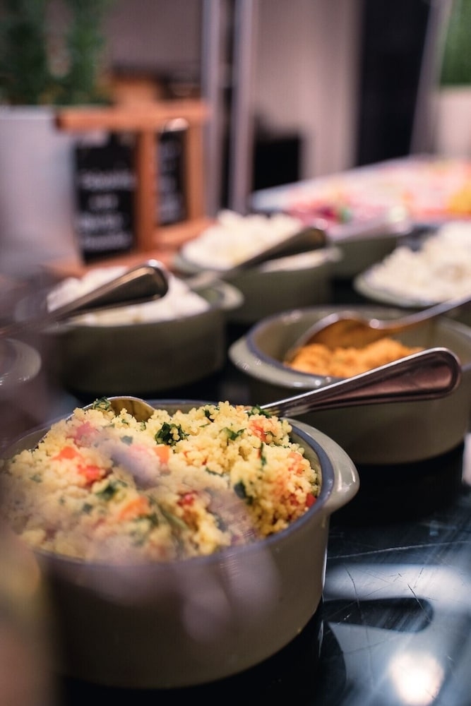 뷔페 아침 식사