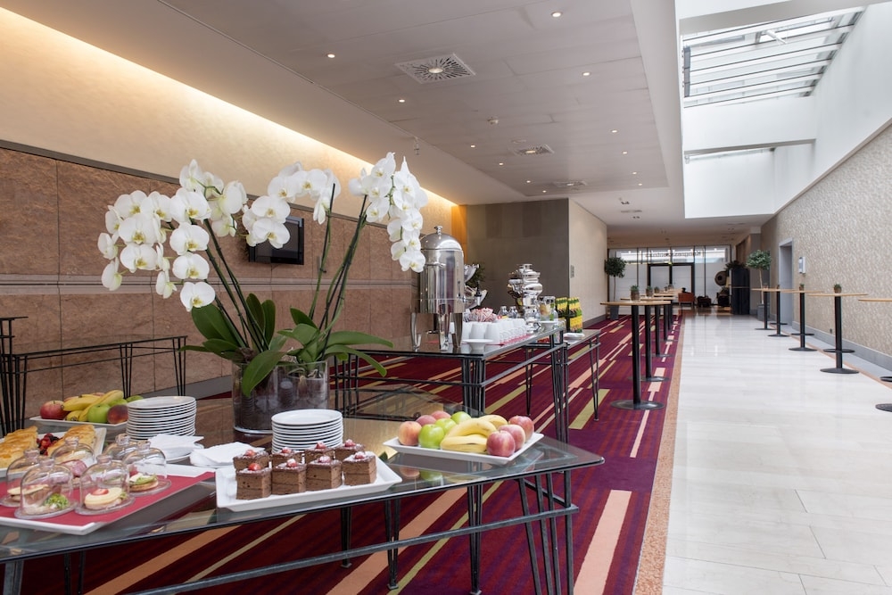 숙박 시설 내 편의 시설/서비스