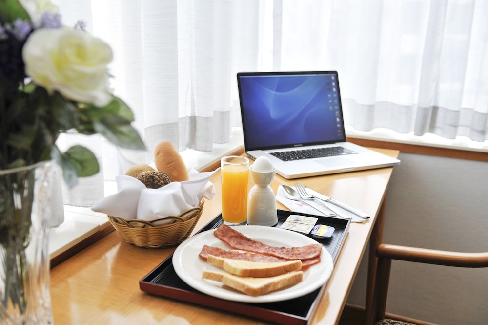 룸서비스 - 식사