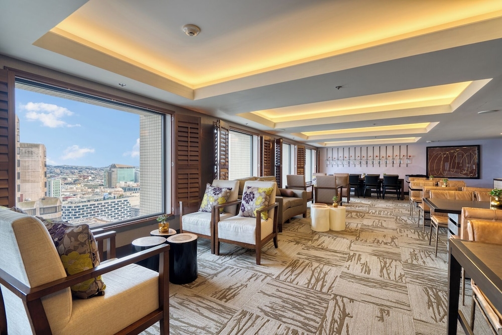 이그제큐티브 라운지