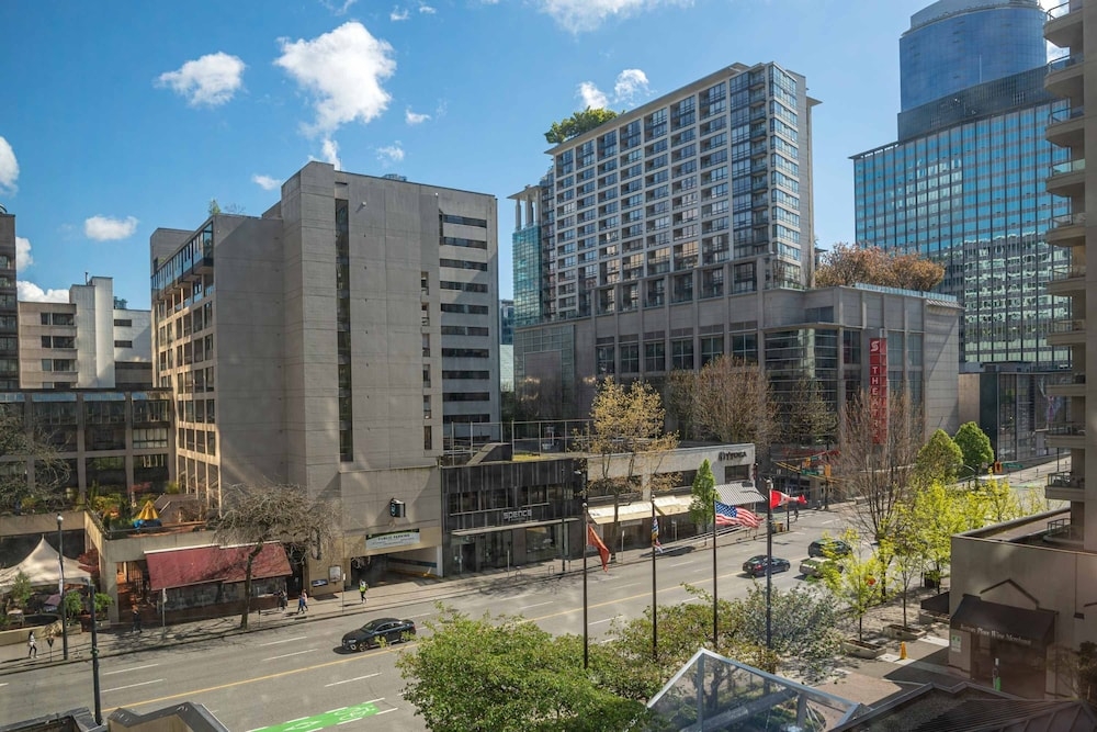 숙박 시설의 전망