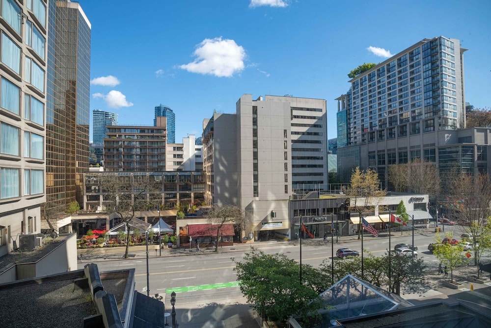 숙박 시설의 전망