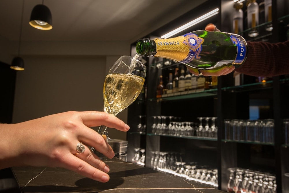 바(숙박 시설 내)