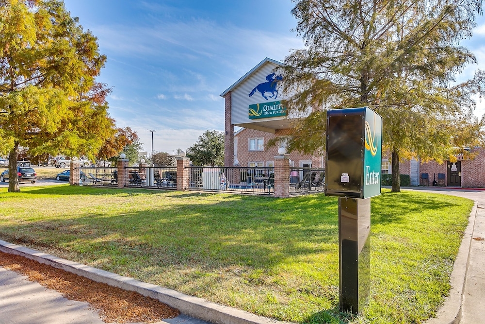 숙박 시설 정면