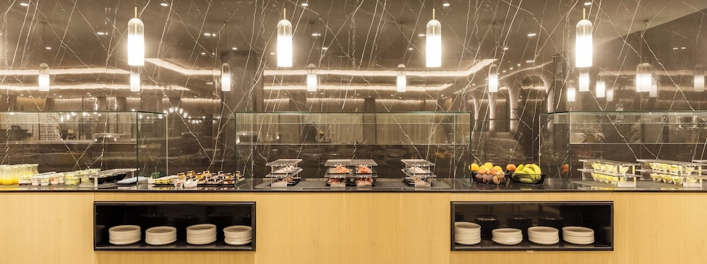 뷔페 아침 식사