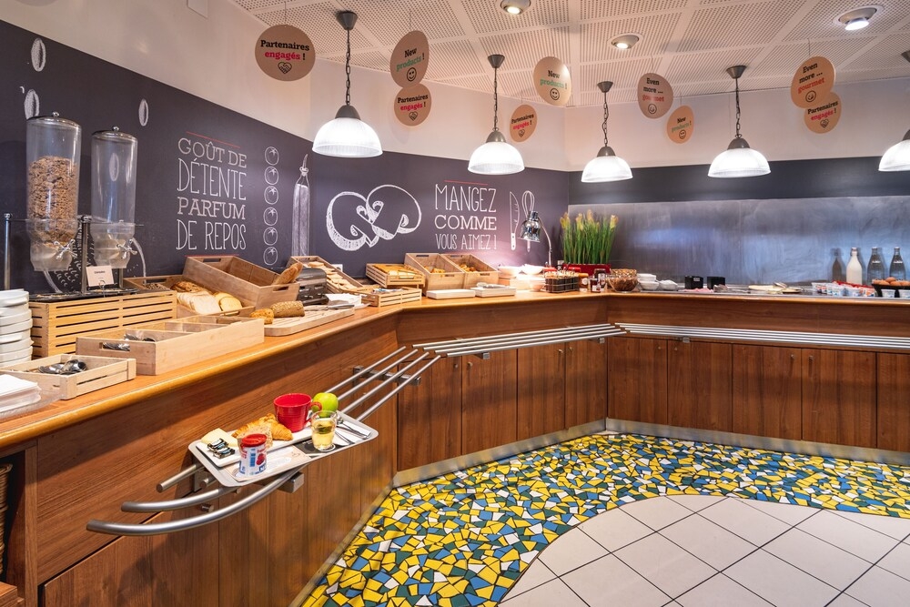 뷔페 아침 식사