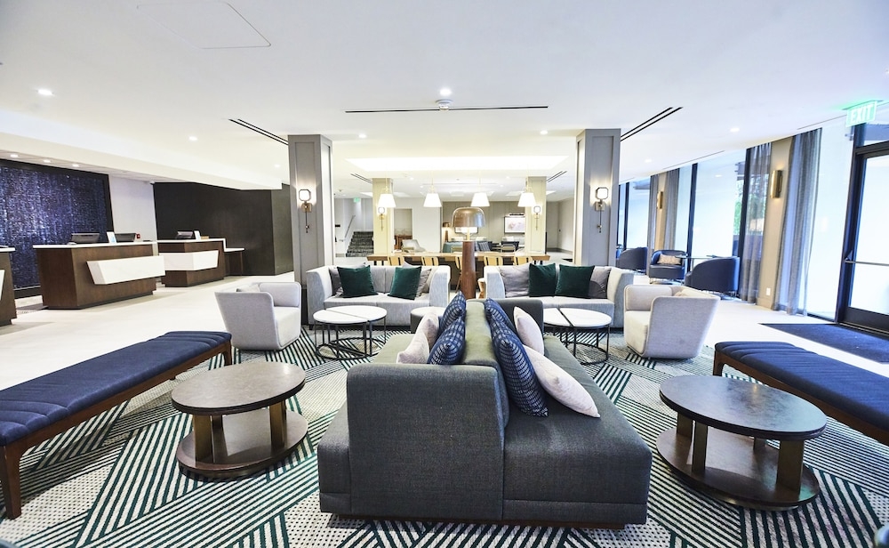 로비 좌석 공간