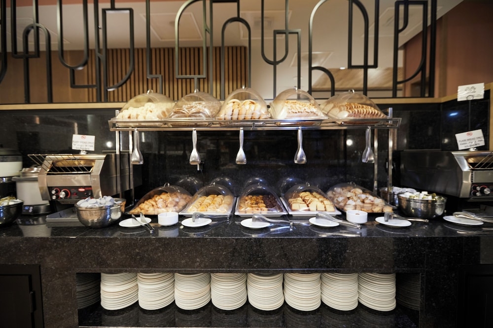 뷔페 아침 식사