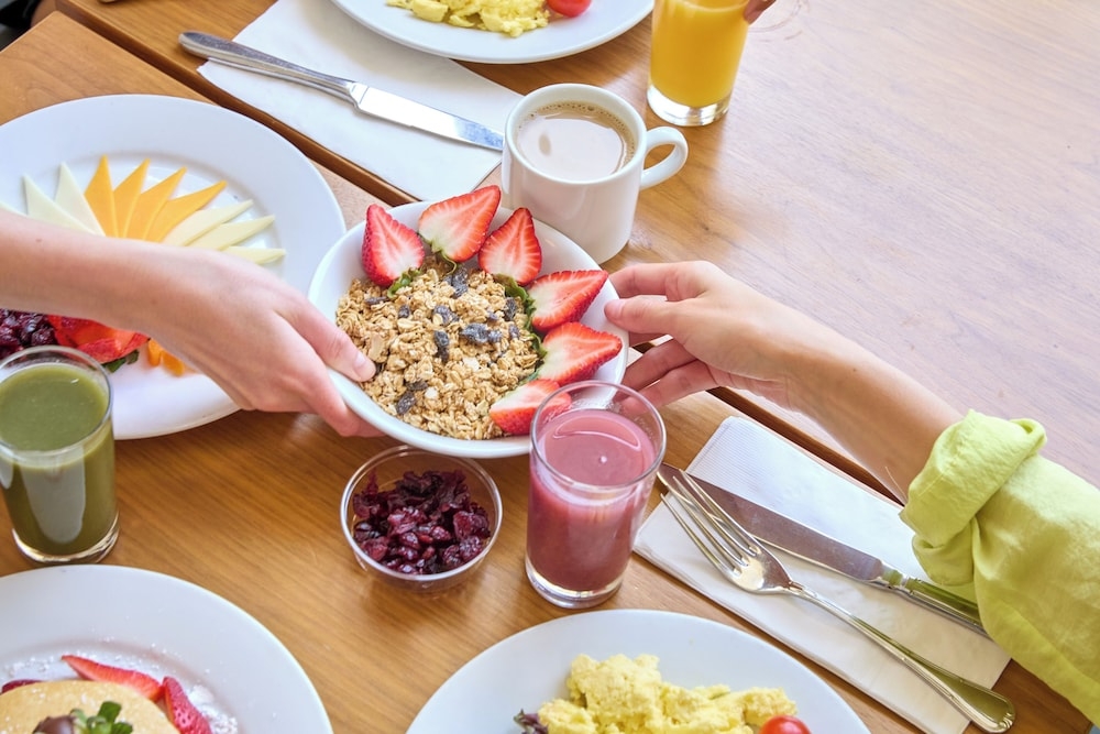 뷔페 아침 식사