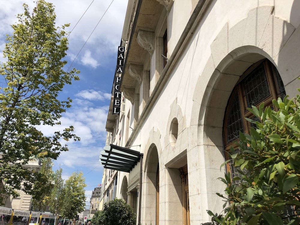 숙박 시설 정면