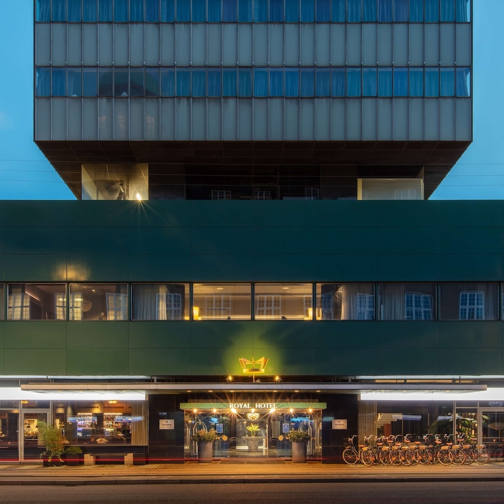 숙박 시설 입구