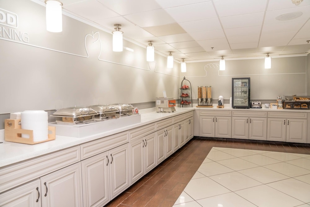 숙박 시설 내 편의 시설/서비스