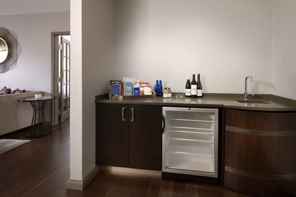 바(숙박 시설 내)