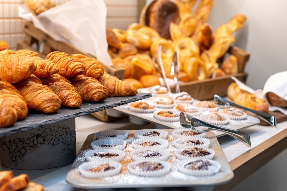 뷔페 아침 식사