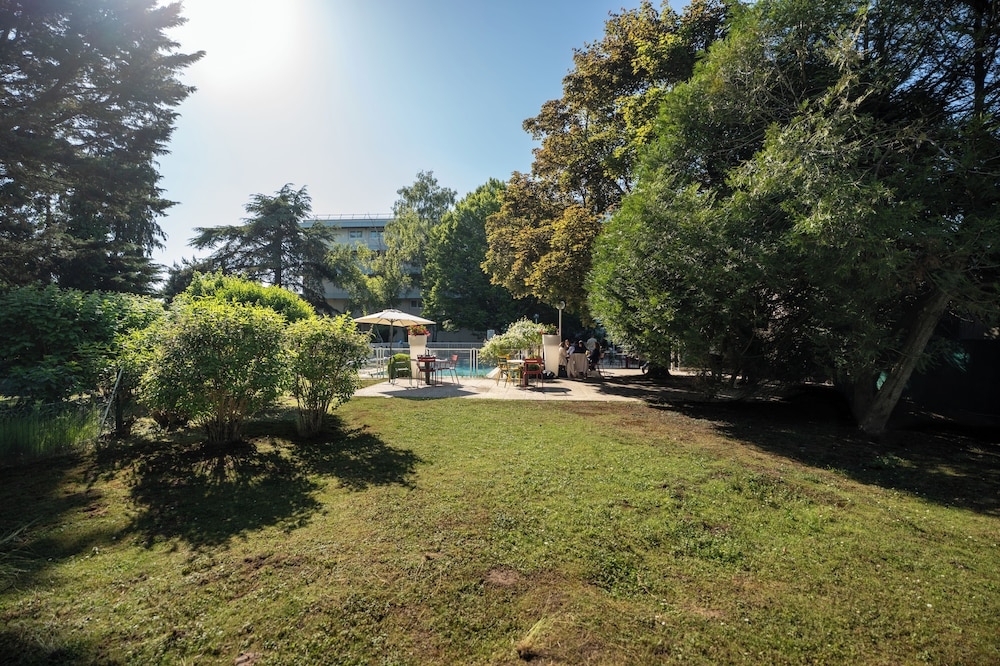 어린이 놀이 공간 - 야외