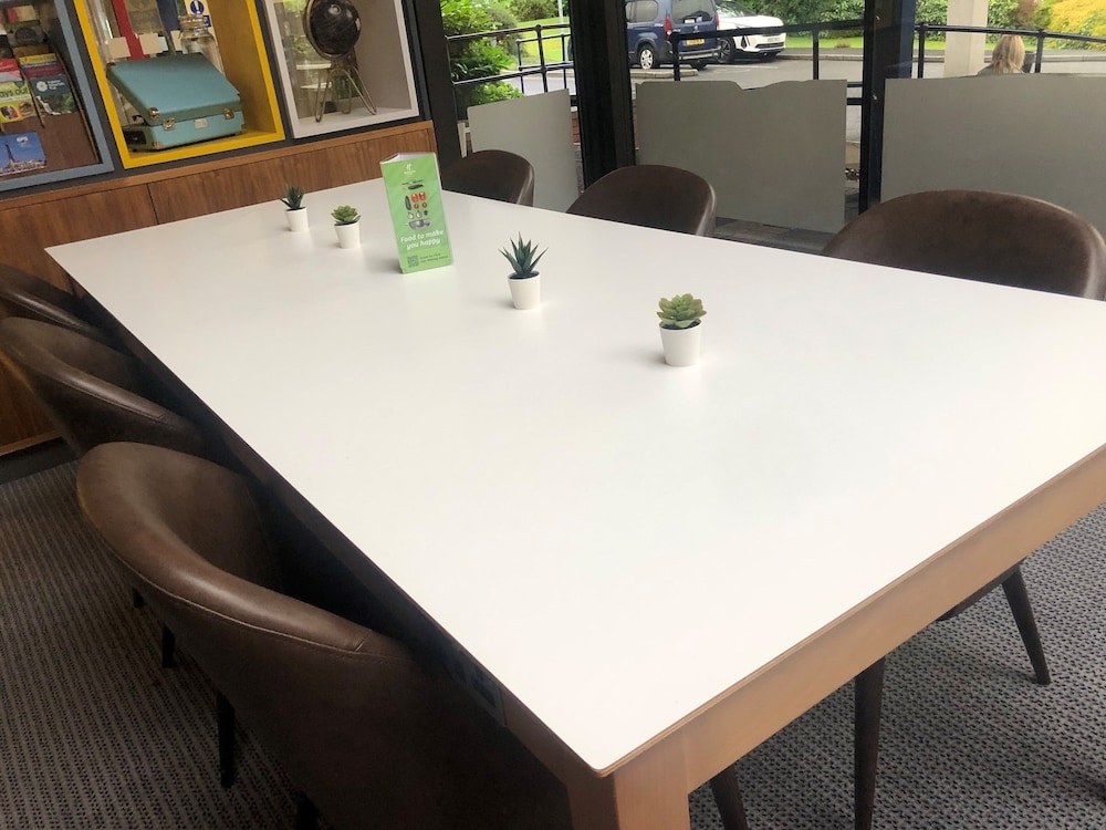 숙박 시설 내 편의 시설/서비스