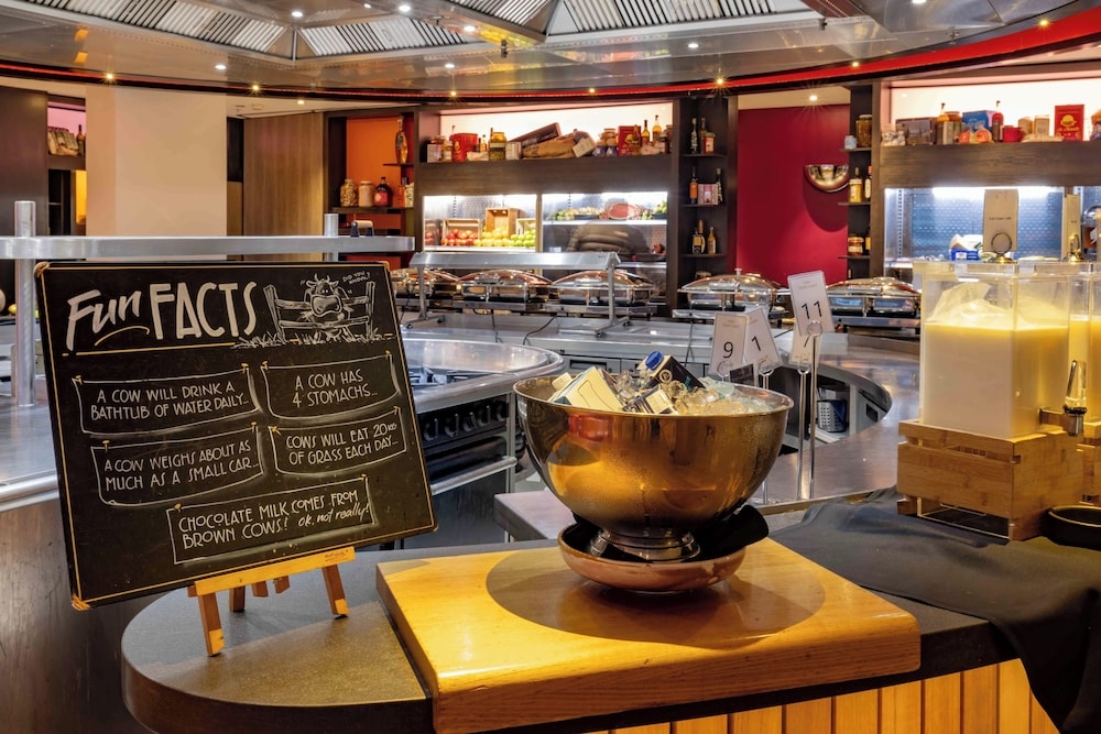 뷔페 아침 식사